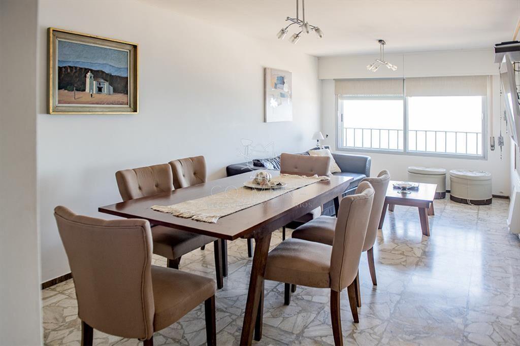 Departamento de 1 dormitorio y medio en venta en