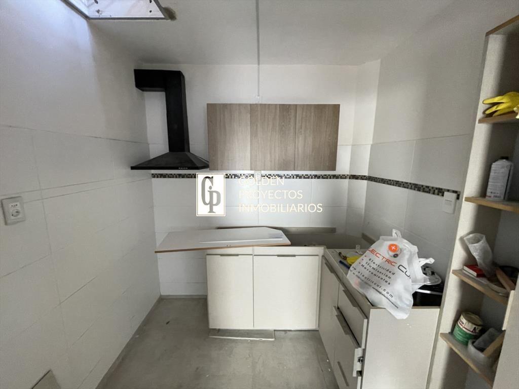 Apartamento en alquiler un dormitorio con cochera