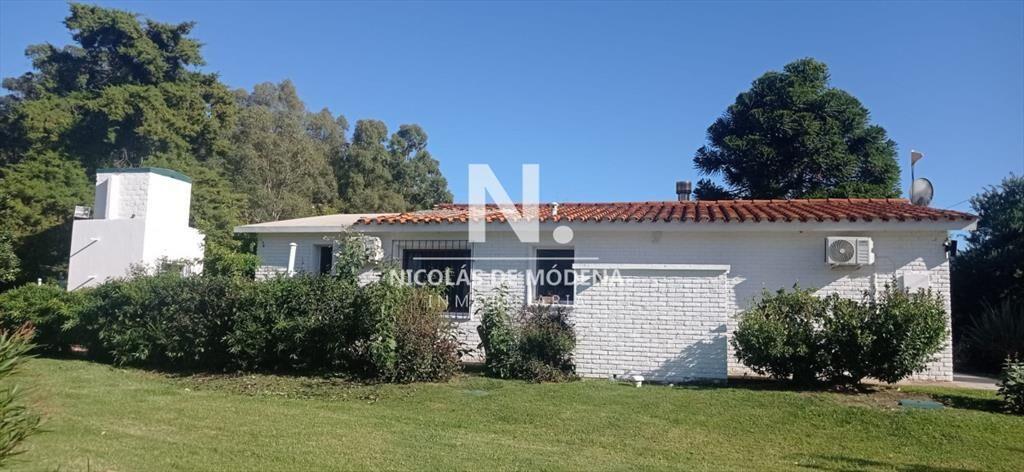 Vende Chacra amplio, con casa de 3 dormitorios en
