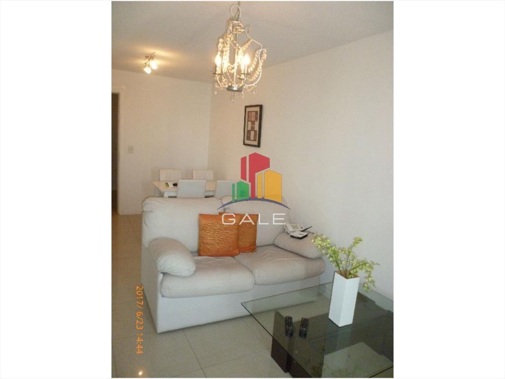 Apartamento en venta de un dormitorio sobre - del