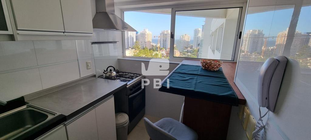 Apartamento de 2 Dormitorios con Parrillero - - :