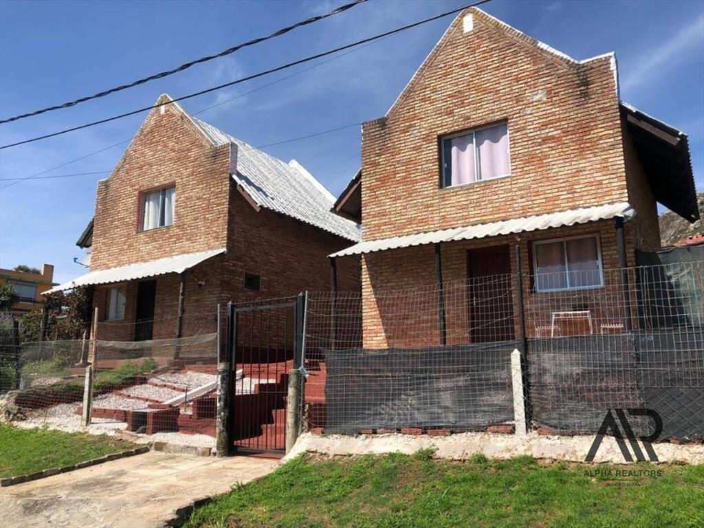 Inversión Estratégica: 5 Casas En Piriápolis Con Renta M...