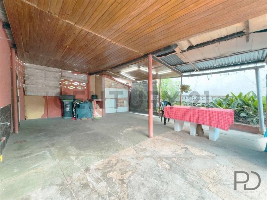 Venta/Casa/Parrilla/Estufa a Lena,/local o tercer dormito...