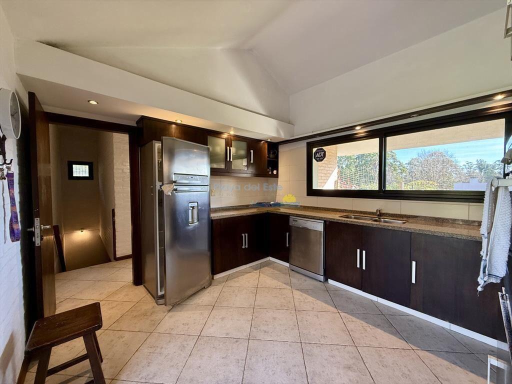 Chalet en Rinc�³n del Indio � A 500 metros del