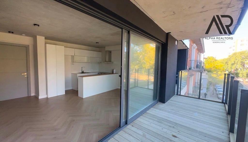 Apartamento en venta c/ cochera en Bella Vista