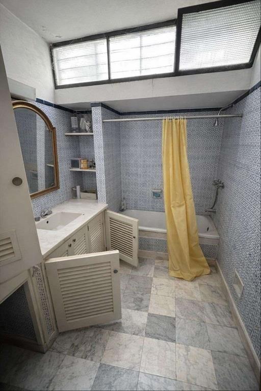 PROPIEDAD ÚNICA EN PRADO - 2.005 m² DE TERRENO Y GRAN POTEN