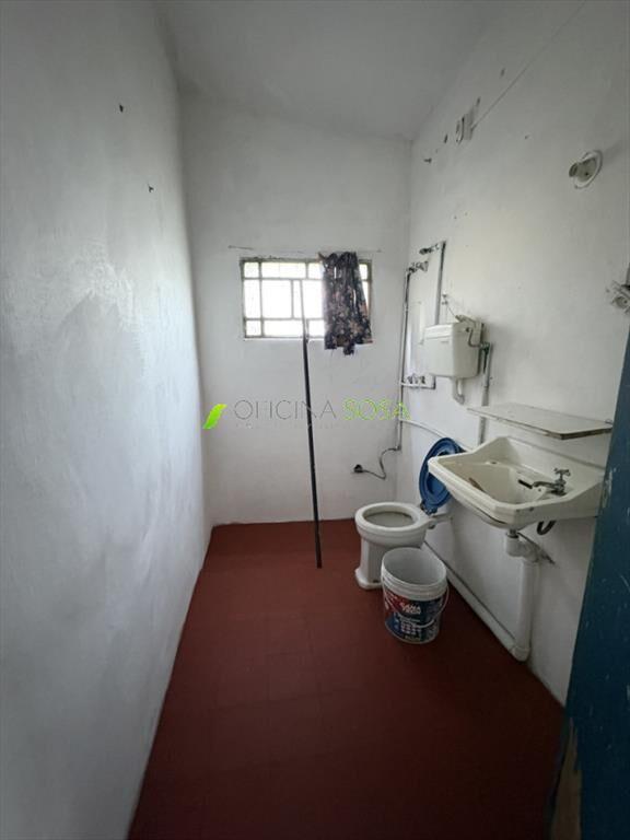 LEAL DE IBARRA - CASA CON TERRENO DE 2200 METROS