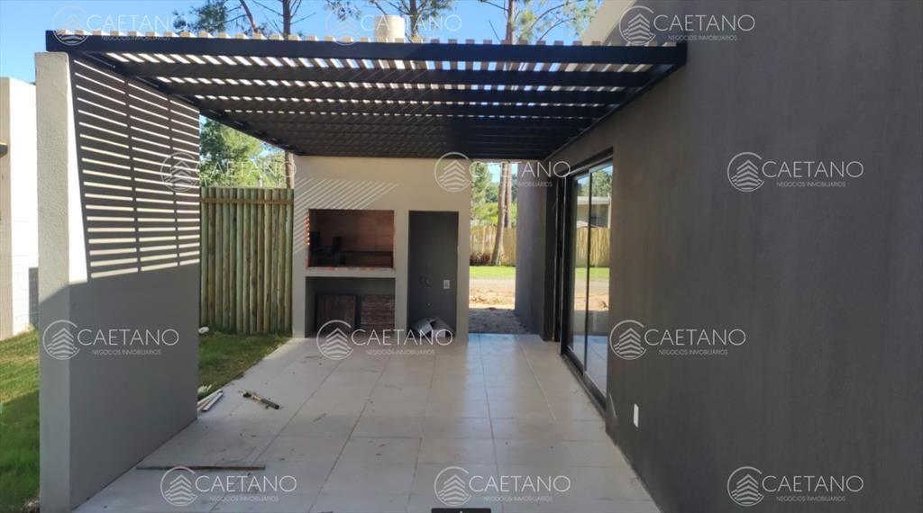Venta casa 3 dormitorios. Burnett, Punta del