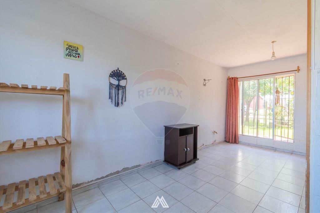Venta duplex de 2 dormitorios con patio en Pando