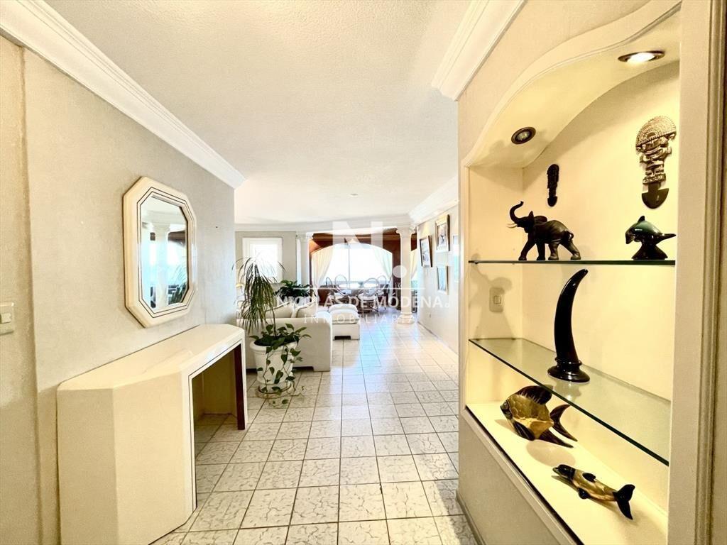 En venta departamento en Peninsula Punta del Este
