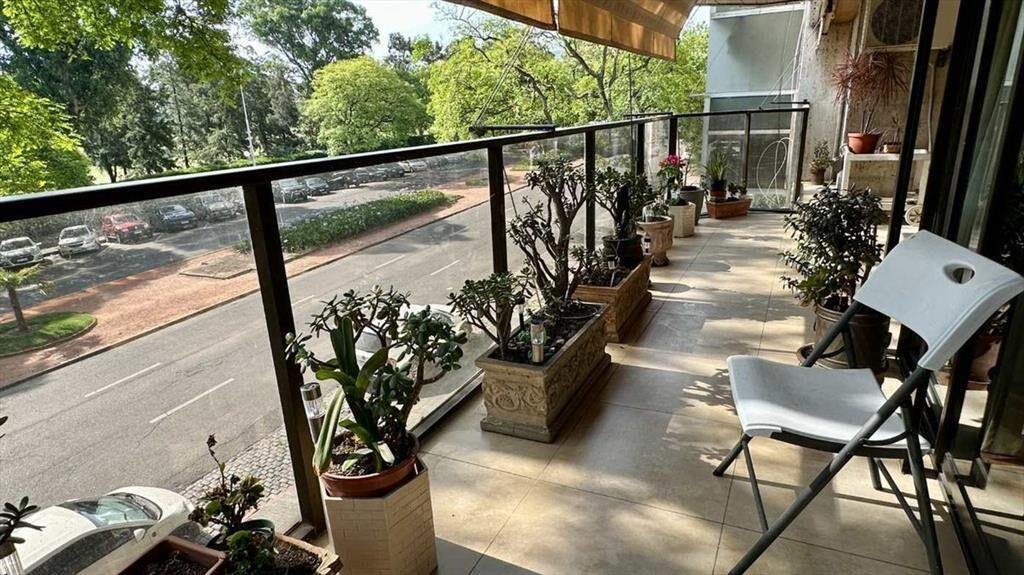 Venta Apto 4 Dormitorios Frente al Golf 2 Cocheras