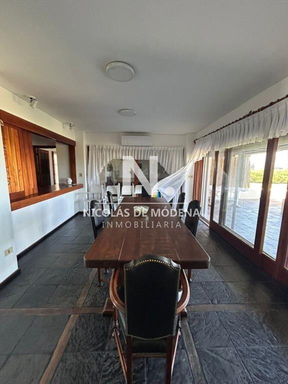 Vende casa en Punta Ballena