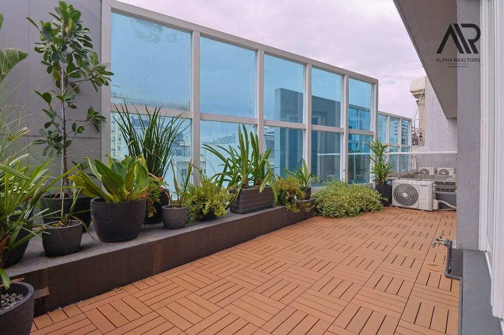 Venta Oficina Ciudad Vieja Con Renta