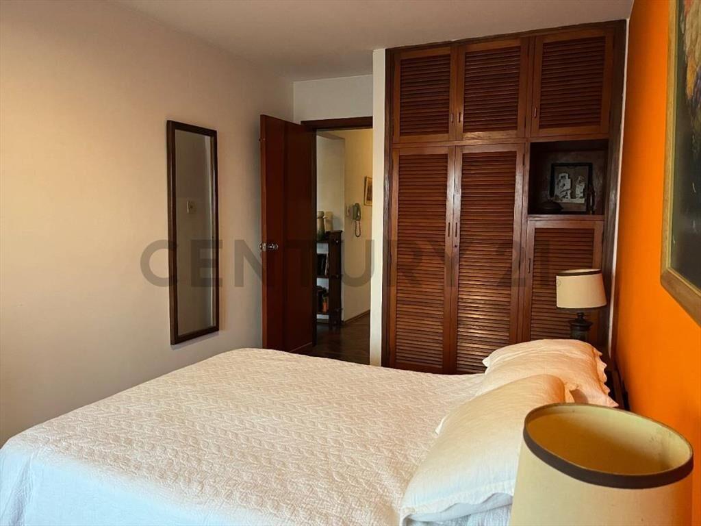 Venta de apartamento al frente Pocitos Nuevo,3 dorm, garage,