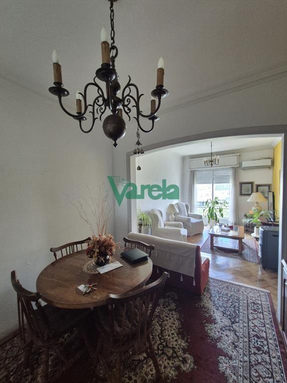 Venta apartamento Tres Cruces, 3 dormitorios, 2