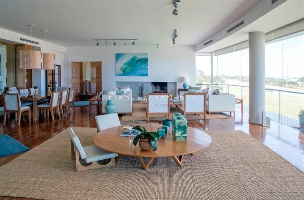 Apartamento en venta de 5 dormitorios en Grey del