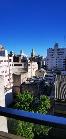Venta de oficina en Torre de Los Profesionales al frente...