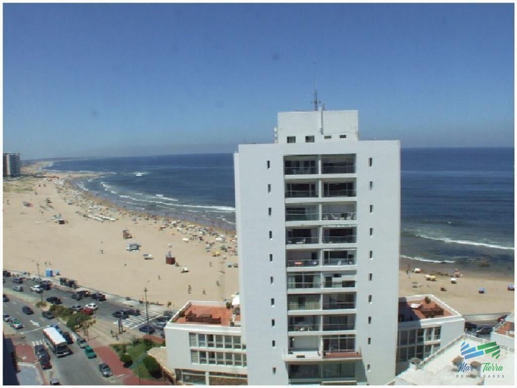 Apartamento en Peninsula, 2 dormitorios *