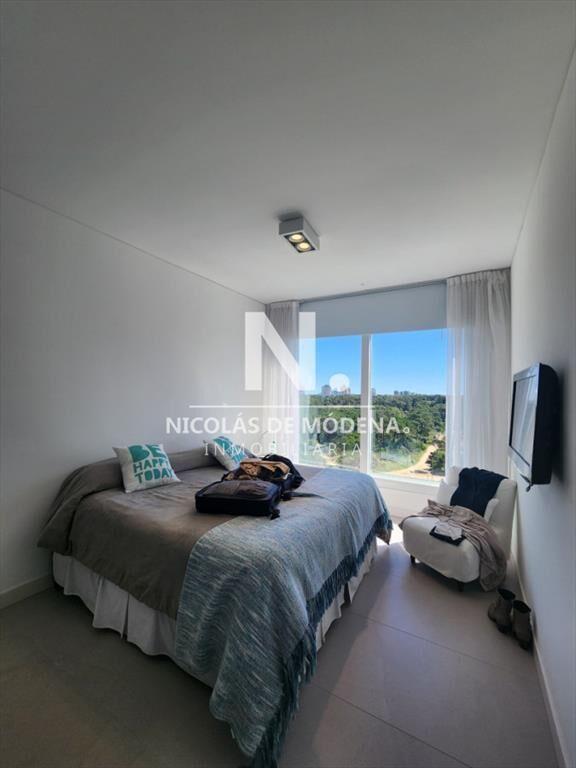 Vende apartamento de 3 dormitorios en suite, con vista al m