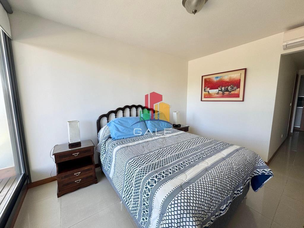 Apartamento en alquiler de dos dormitorios Playa Brava