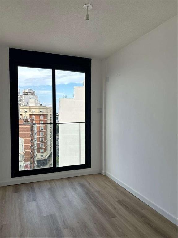 APARTAMENTO EN ALQULILER 2 DORM CON GARAGE