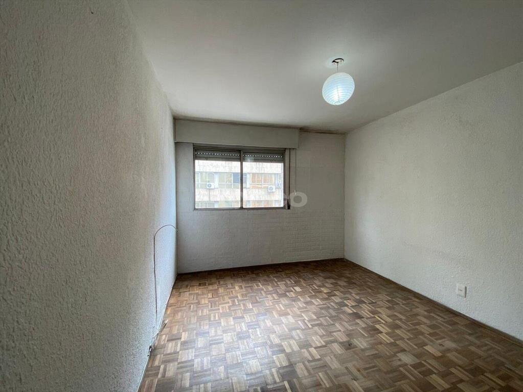 APARTAMENTO DE 2 DORMITORIOS EN EL CENTRO