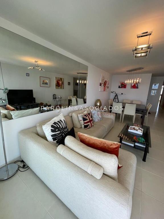 Apartamento en Venta de 2 dormitorios en Season -