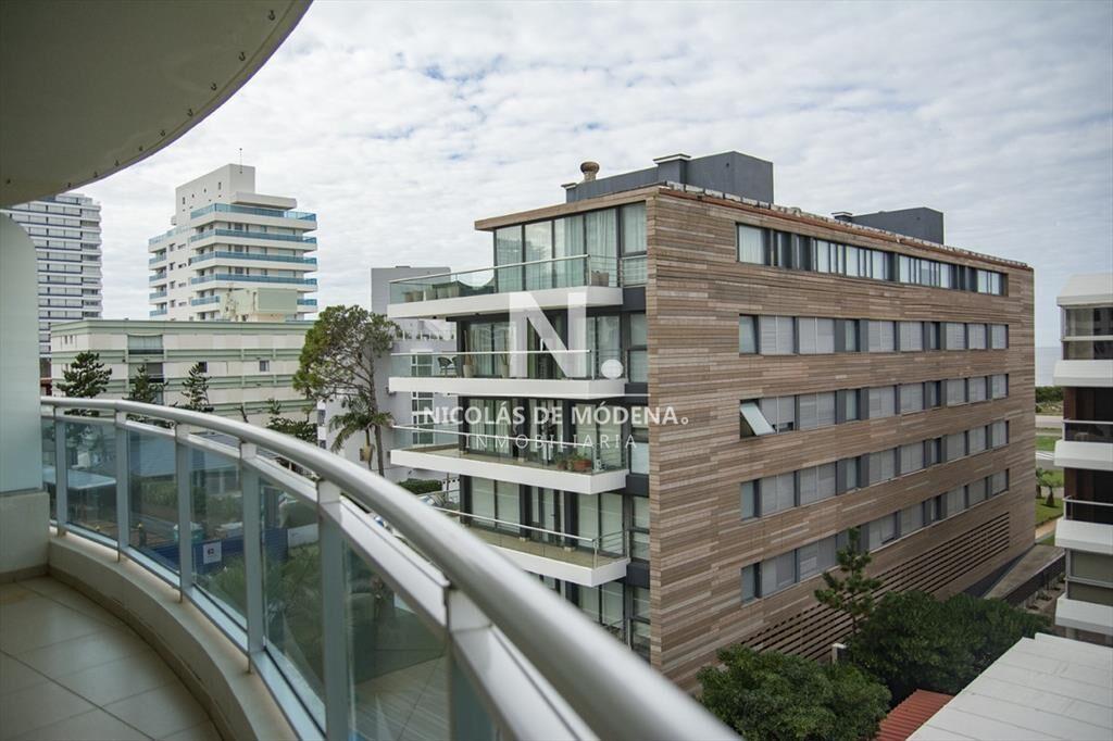 Hermoso Departamento en venta. Sol y Luna, 3 +