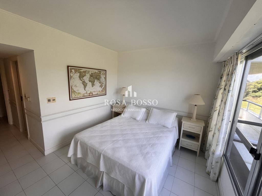 Apartamento Alquiler 3 dormitorios Mansa Punta