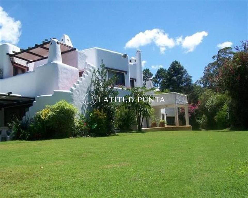 Casa 2 dormitorios con piscina. Solanas