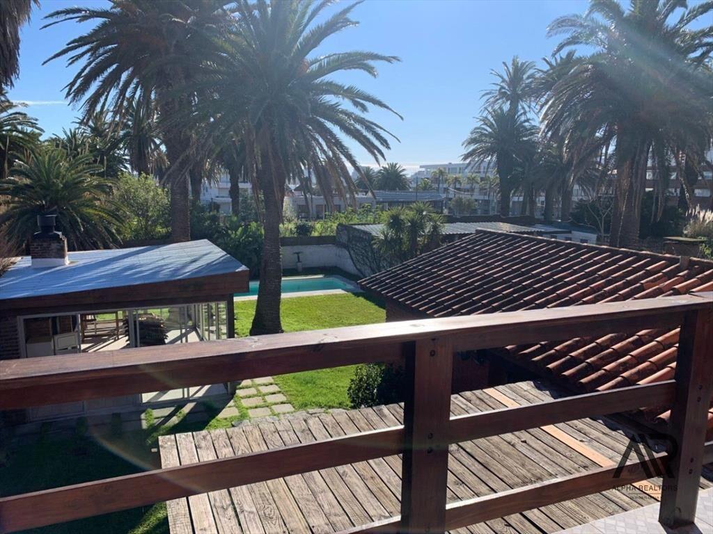 Gran casa en alquiler en Peninsula, proximo al faro