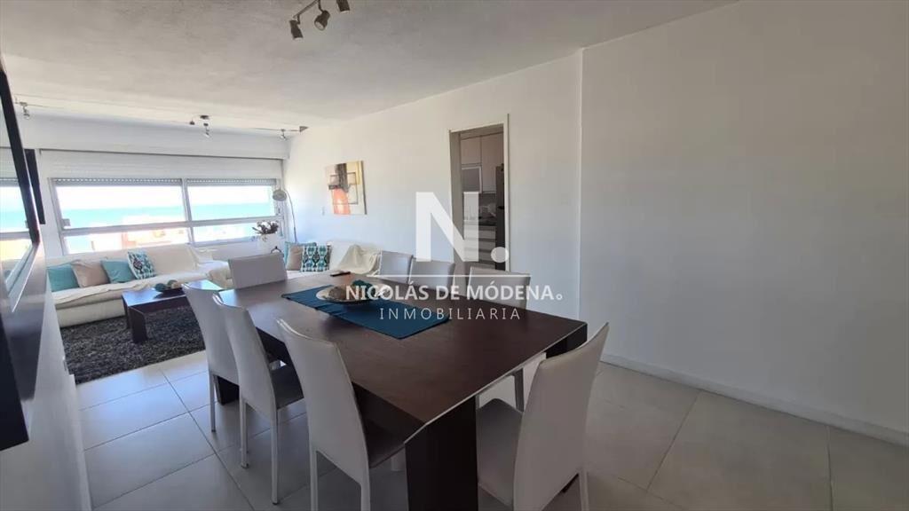 Apartamento en venta de 2 dormitorios en torre en