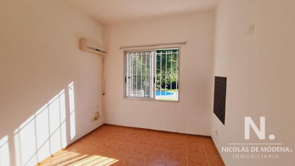 Casa en Venta, Barrio Jardines de Cordoba Punta del Este
