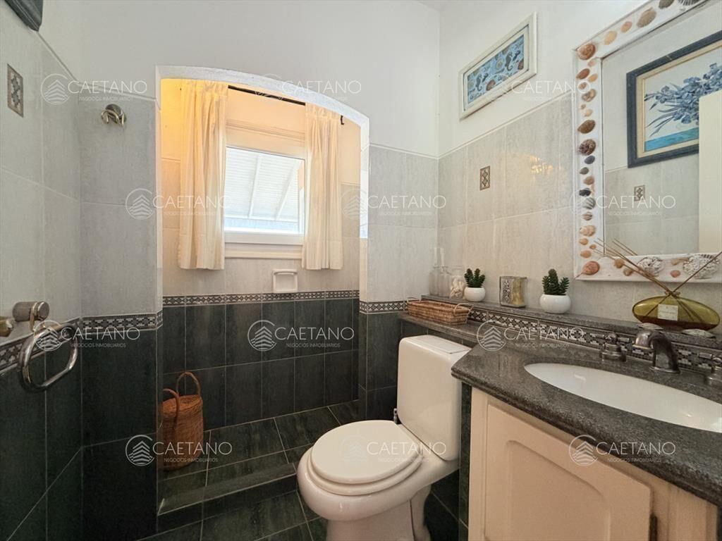 Alquiler temporada casa 6 dormitorios, Solanas Punta del Es