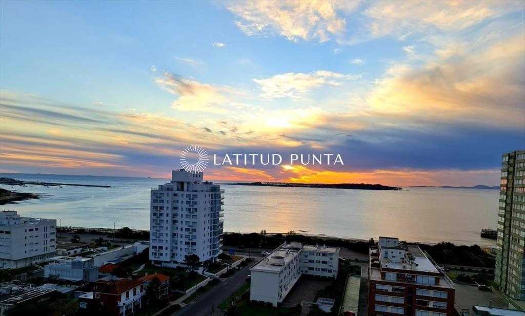Apartamento en Mansa, 3 dormitorios