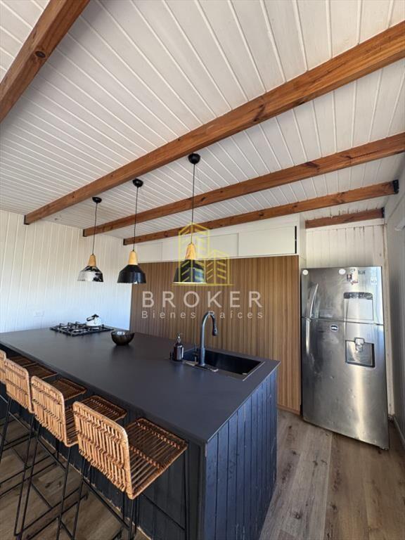 Venta y Alquiler de muy linda casa de 2 y 2 en