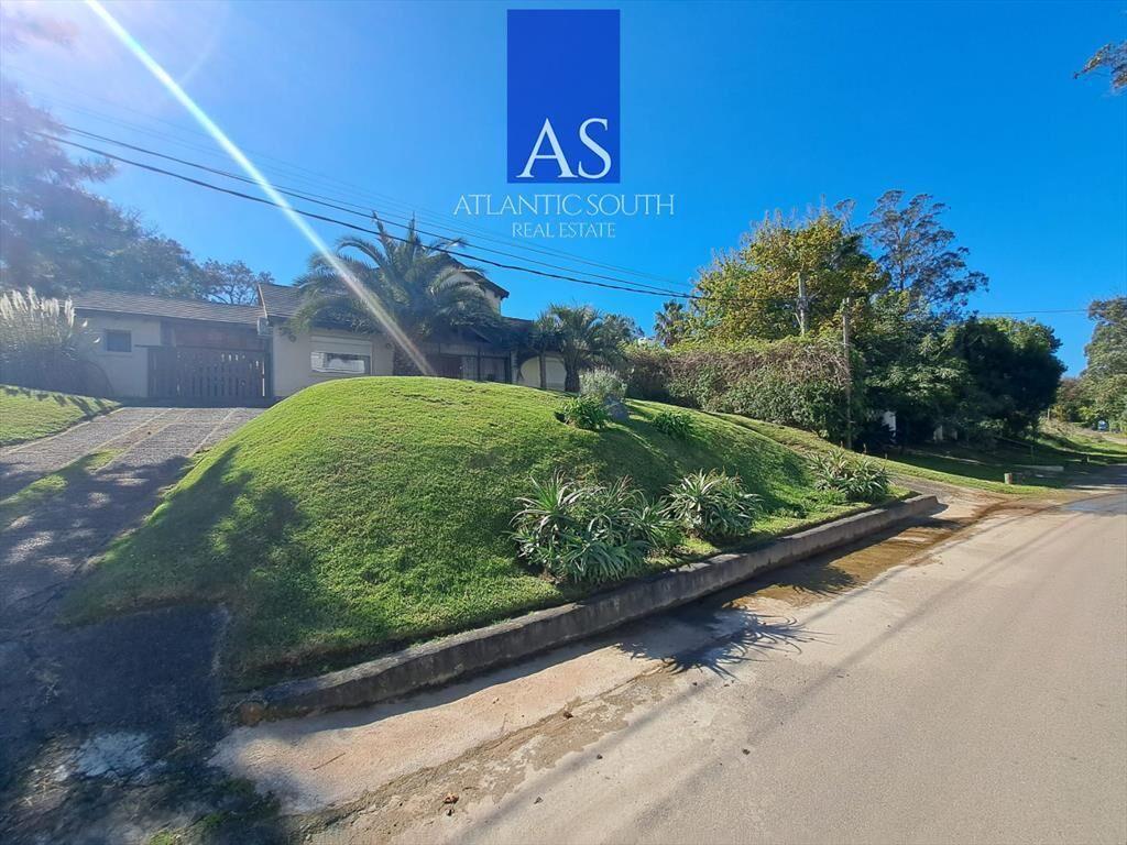 xclusiva Casa con Piscina y Gran JardÃ­n en del