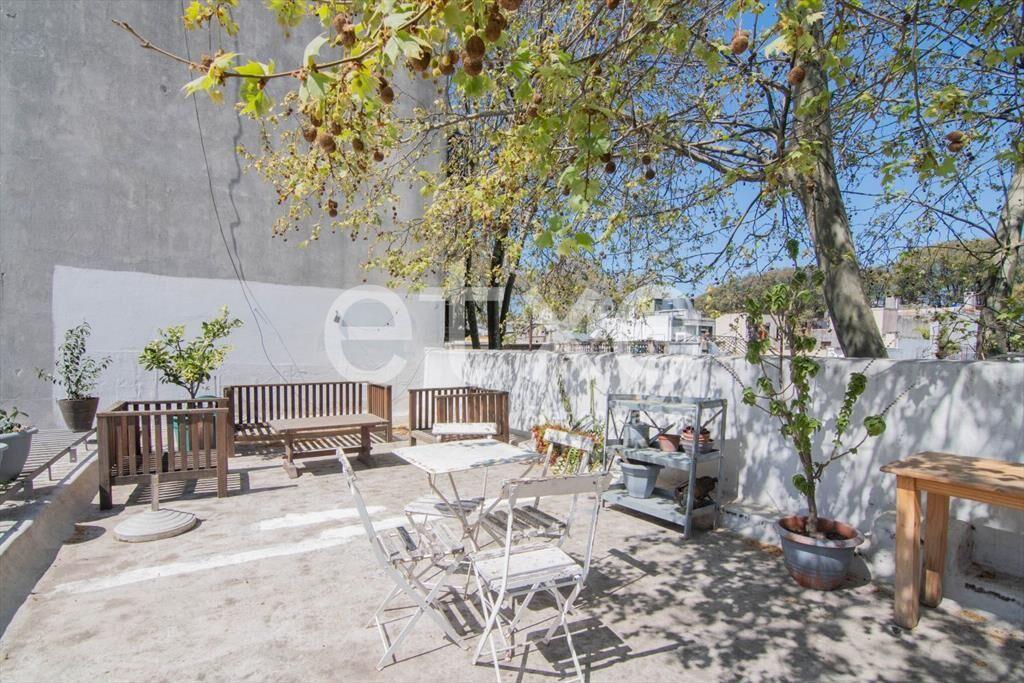 Venta de Divina Casa PH con Renta en Parque Rodo...