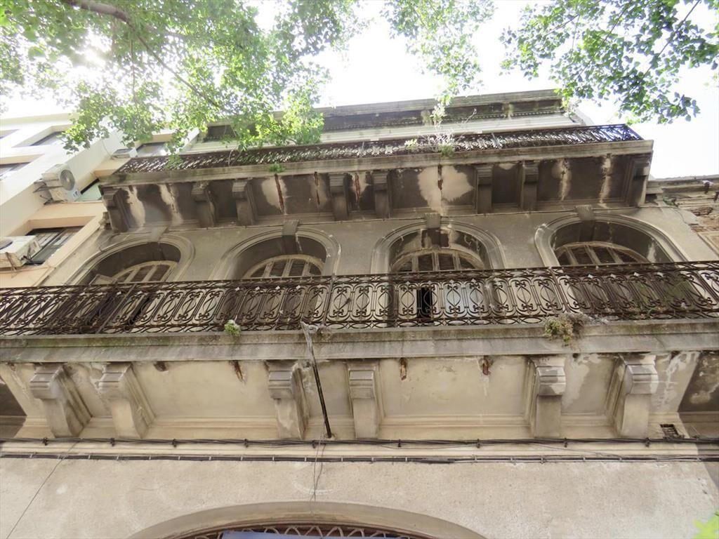 Venta Edificio a reciclar sobre rambla portuaria Ciudad Vie