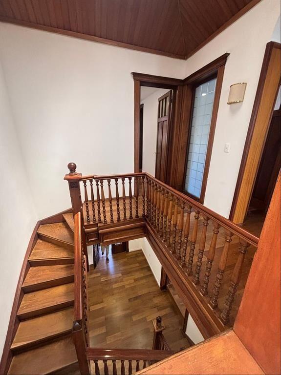 Pocitos Alquiler excelente casa de 6 ambientes 4 baños gara