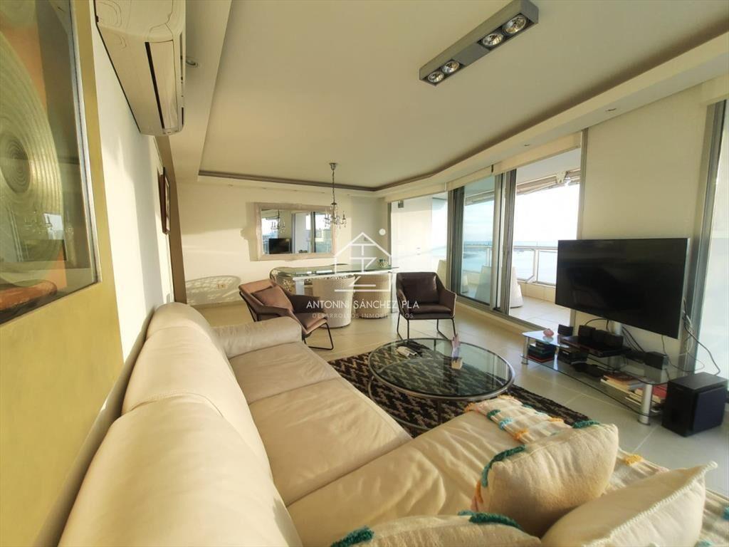 Venta Apartamento 3 Dormitorios Zona Enjoy Punta