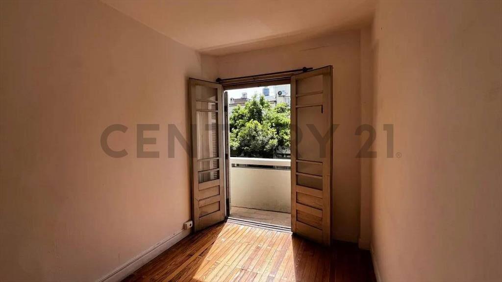 Apartamento con RENTA $32.000 3 Dormitorios- Patio exc- B...