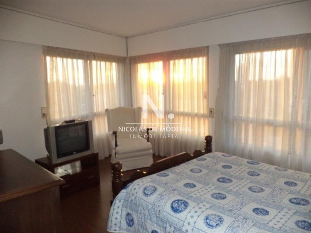 Departamento de 2 dormitorios a metros del Punta