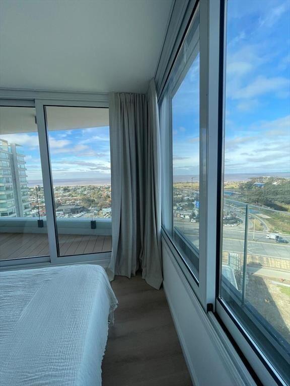 Apartamento en venta,3 dormitorios,2 baños, amplio balcón c