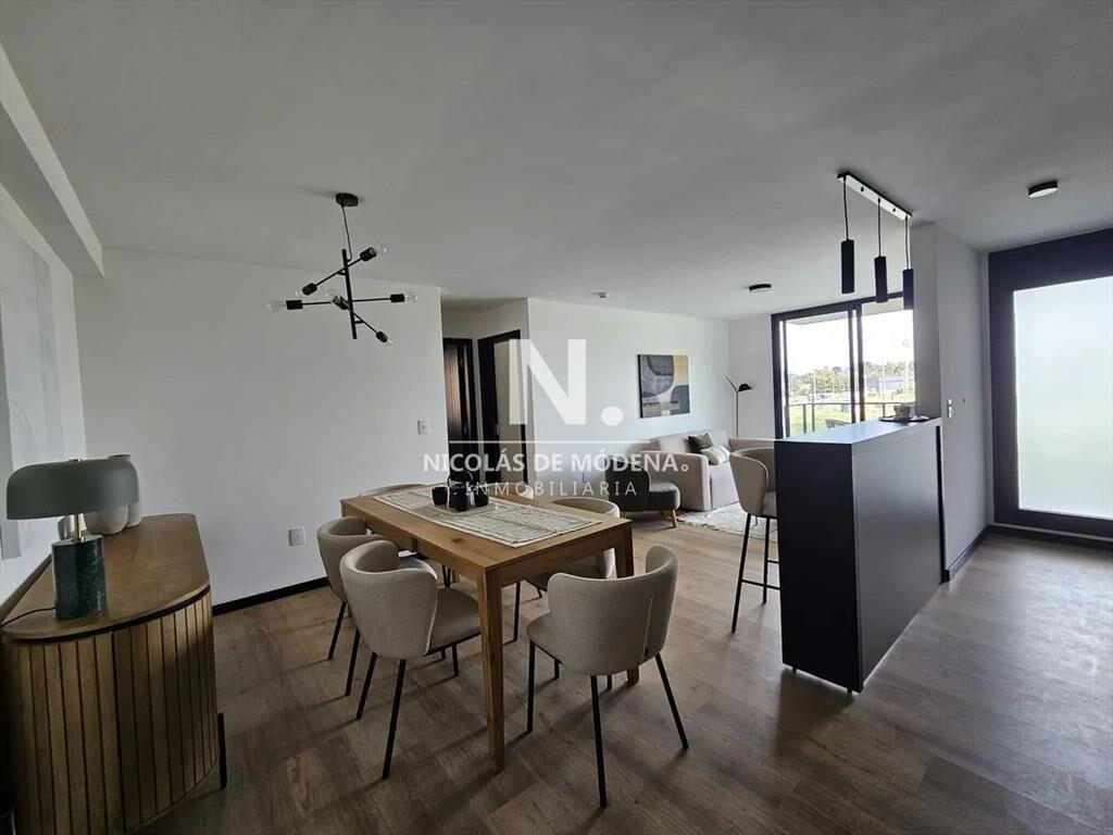 Venta Apartamento de 3 Dormitorios En Barra de