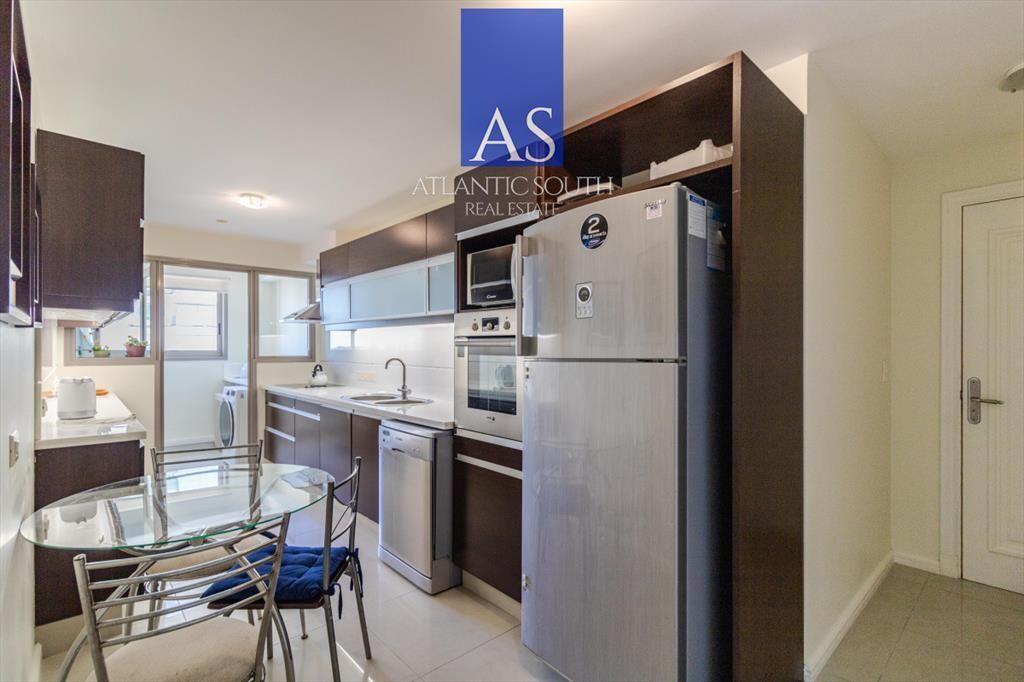 Apartamento de 3 dormitorios en suite frente al