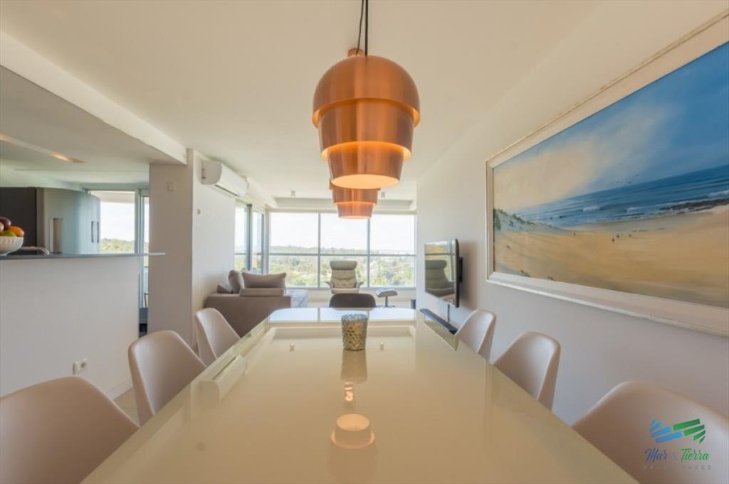 Alquilo excelente apartamento en torre de