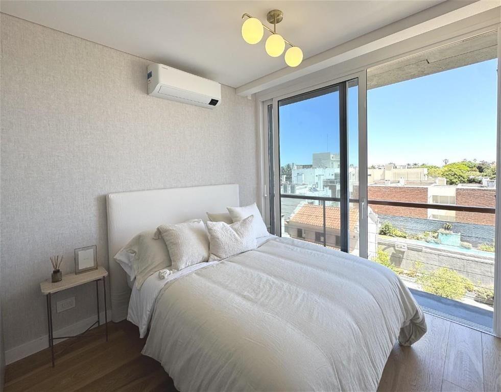 Exclusivo apartamento en venta Punta Gorda 1 dormitorio