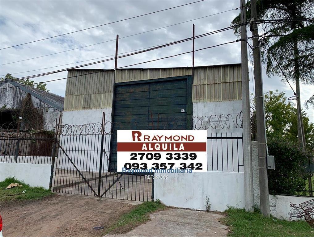Local de 1500m2 en Bazzano a metros de Gral Flores