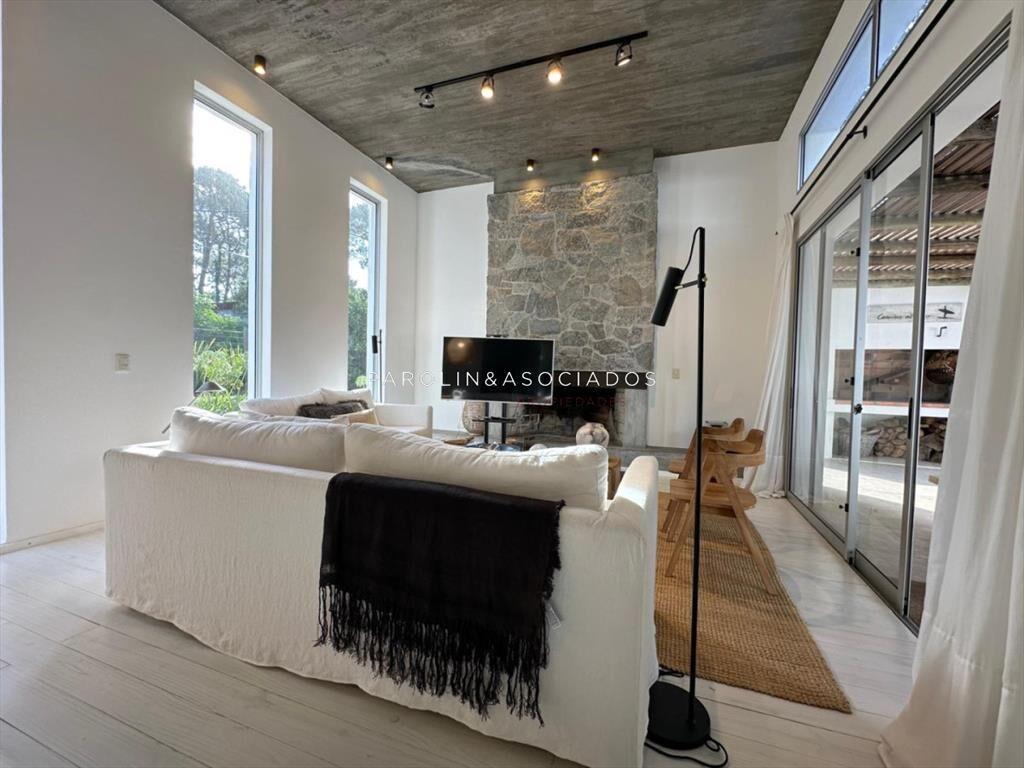 Casa de 4 Dormitorios en venta en San Rafael, del